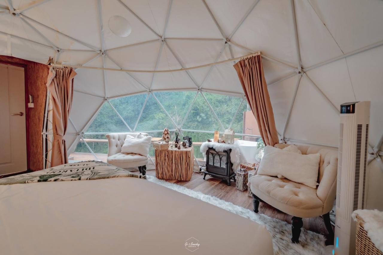 Hotel Nelamit เนรมิต à Chiang Mai Extérieur photo